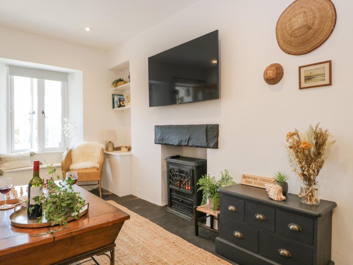 Sandacre Cottage Улверстон Экстерьер фото