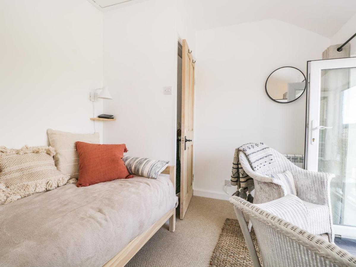 Sandacre Cottage Улверстон Экстерьер фото